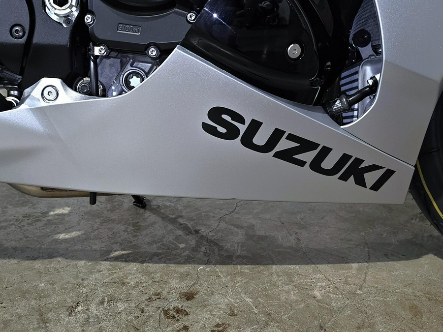 2025 Suzuki GSX-R1000