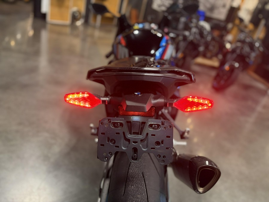 2026 BMW M 1000 RR