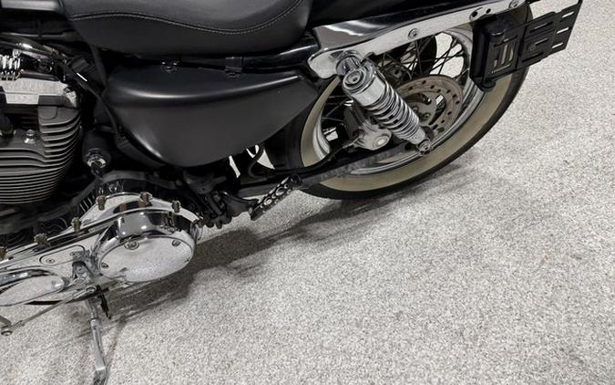 2013 Harley-Davidson Sportster XL1200V - Seventy-Two