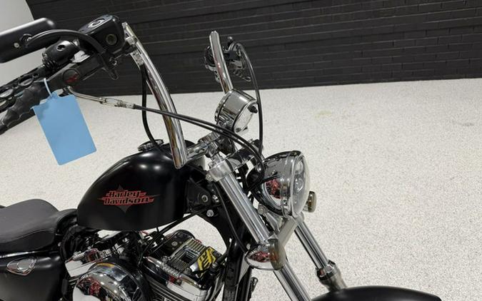 2013 Harley-Davidson Sportster XL1200V - Seventy-Two
