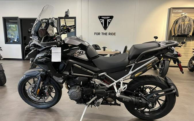 2023 Triumph Tiger 1200 GT Pro Sapphire Black