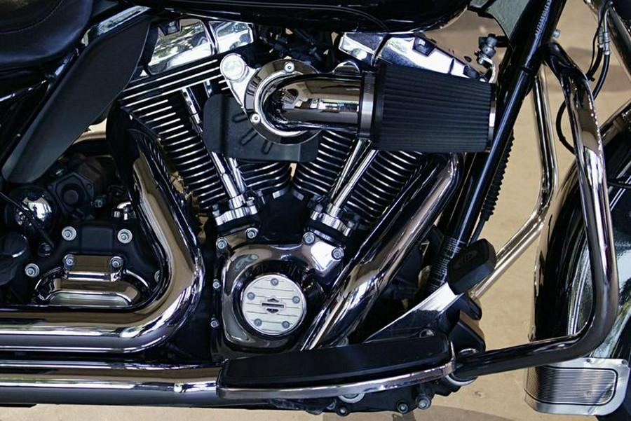 2013 Harley-Davidson® FLHTCU - Electra Glide® Ultra Classic®