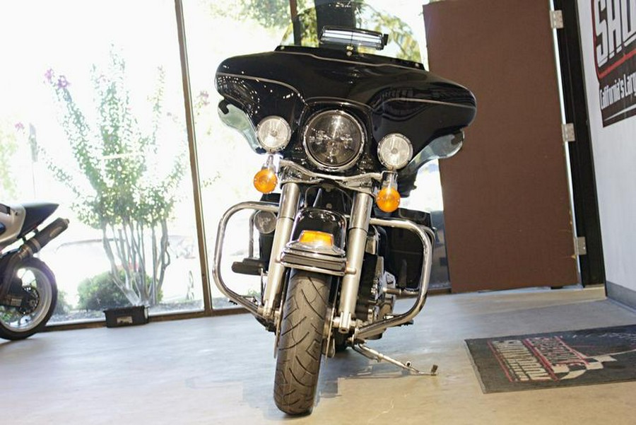 2013 Harley-Davidson® FLHTCU - Electra Glide® Ultra Classic®