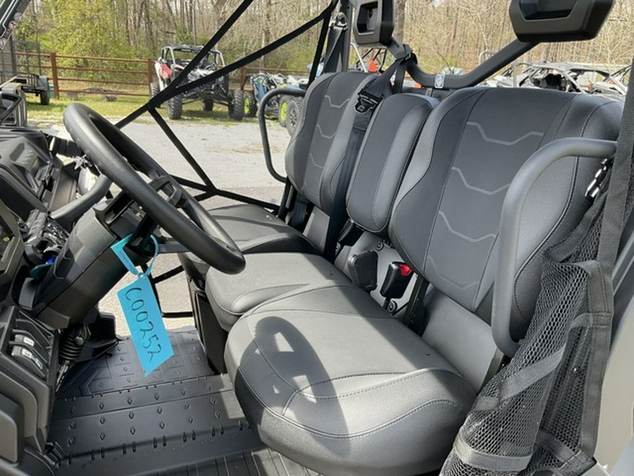 2026 Can-Am Defender XT HD7 Dark Wildland Camo