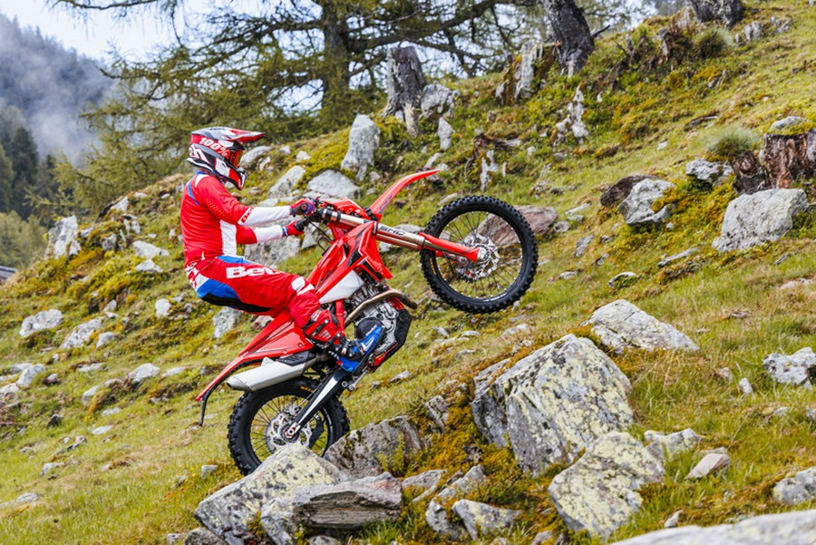 2026 BETA RR X-Pro 350 4-Stroke