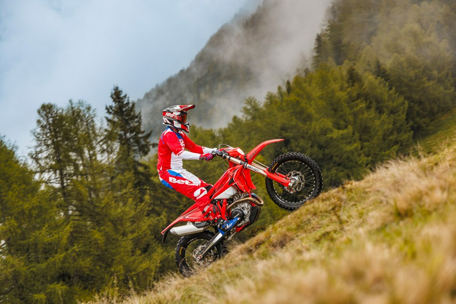 2026 BETA RR X-Pro 350 4-Stroke