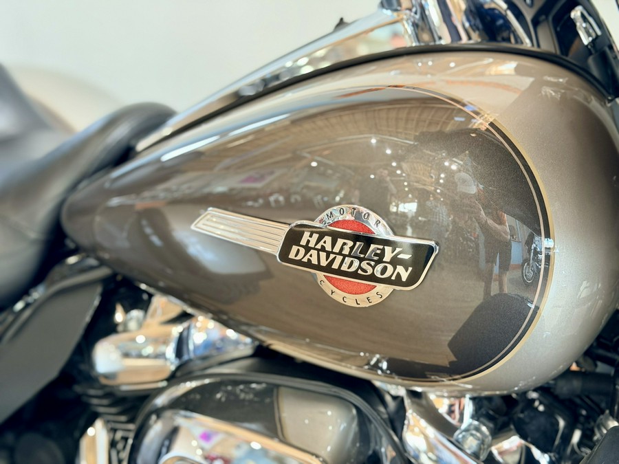 2023 Harley-Davidson Tri Glide® Ultra