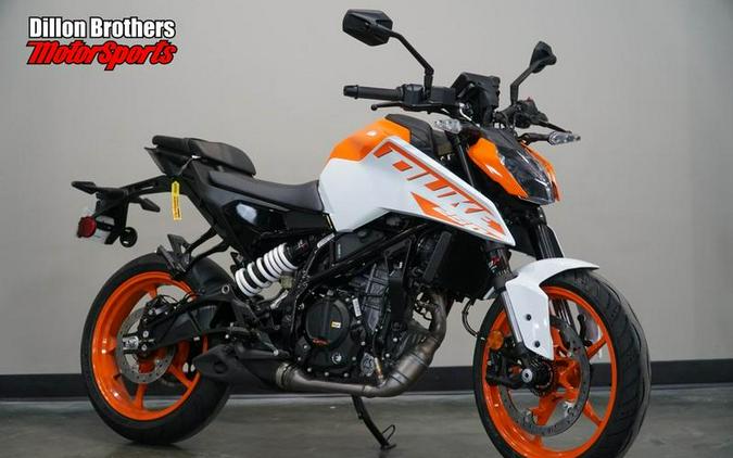 2024 KTM 250 Duke