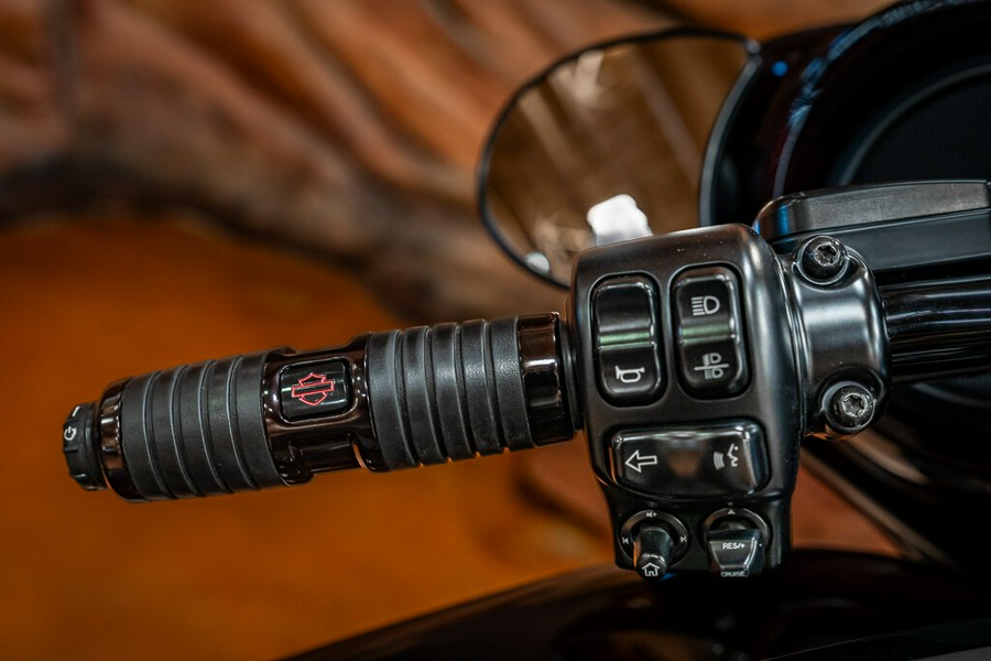 2019 Harley-Davidson CVO Street Glide