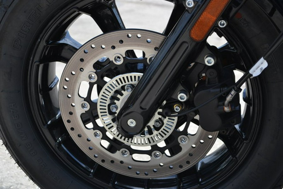 2025 Indian SCOUT BOBBER