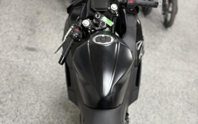 2026 Kawasaki NINJA 500 Metallic Flat Spark Black/Metallic Spark Black - K0233
