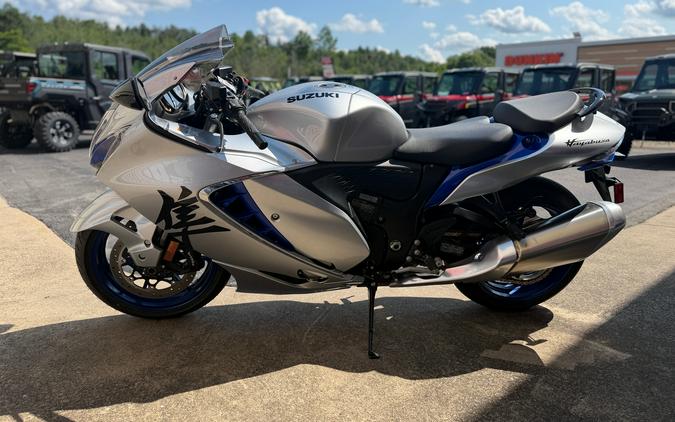 2025 Suzuki Hayabusa