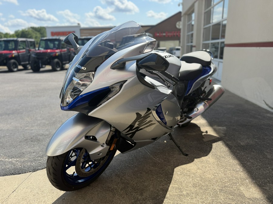 2025 Suzuki Hayabusa