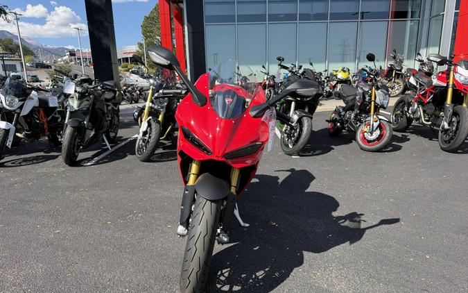 2026 Ducati Panigale V2 S Ducati Red