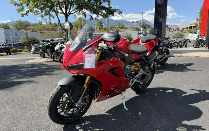 2026 Ducati Panigale V2 S Ducati Red
