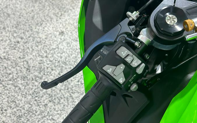 2026 Kawasaki Ninja® ZX™-10R ABS