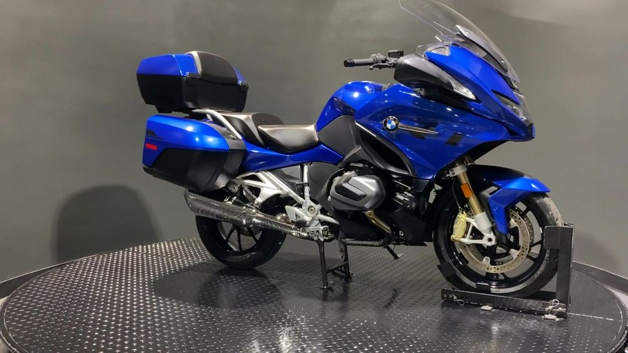 2022 BMW R 1250 RT Racing Blue Metallic