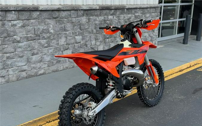 2025 KTM 300 XC