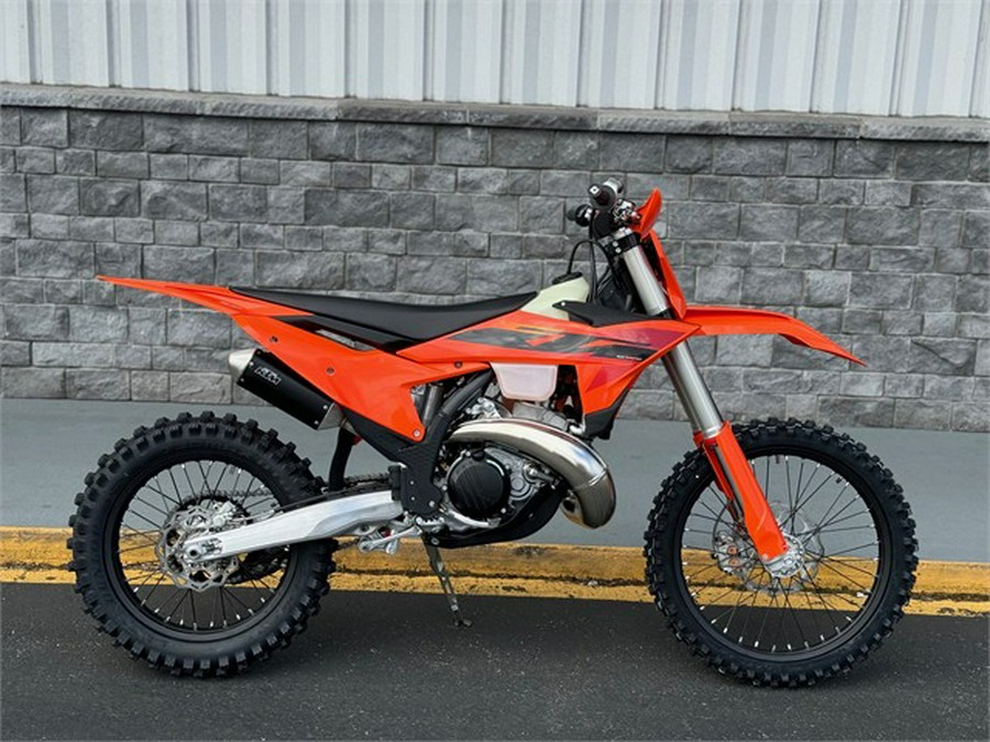 2025 KTM 300 XC