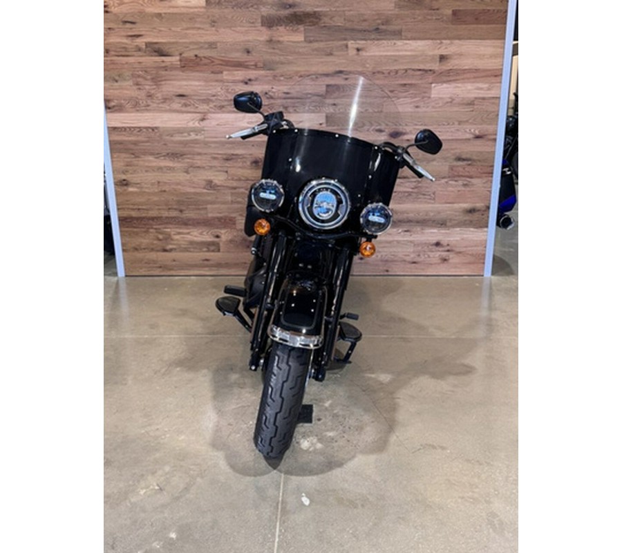 2024 Harley-Davidson Softail FLHCS - Heritage Classic