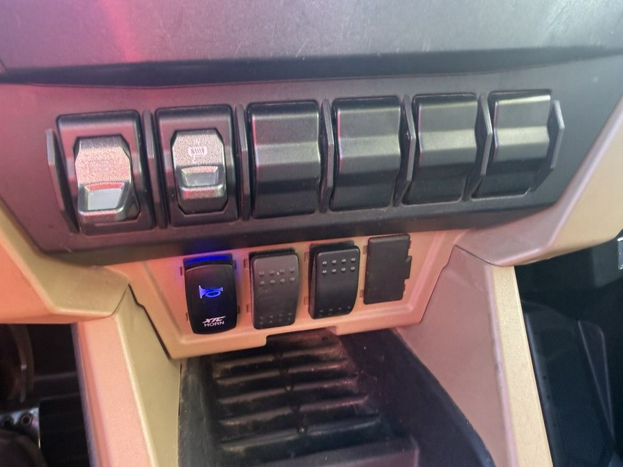 2025 Polaris® RZR Pro R Ultimate