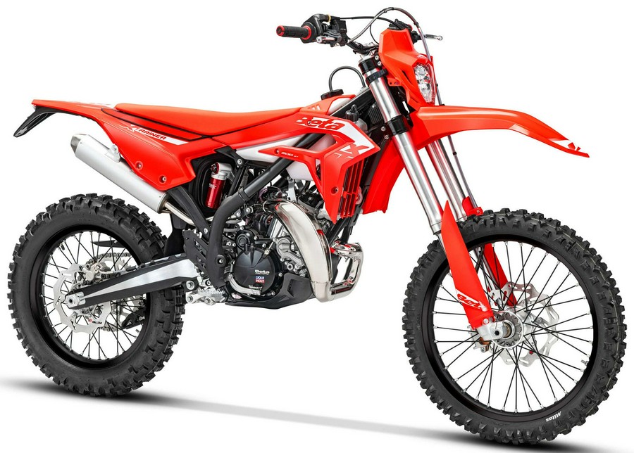 2027 BETA 200 XTRAINER