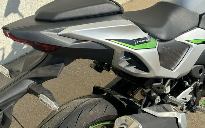 2024 Kawasaki Z7 Hybrid ABS
