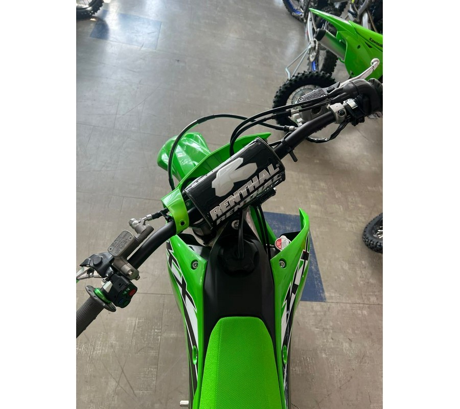 2025 Kawasaki KX™ 450