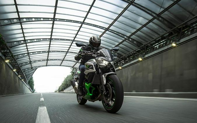 2024 Kawasaki Z7 Hybrid ABS