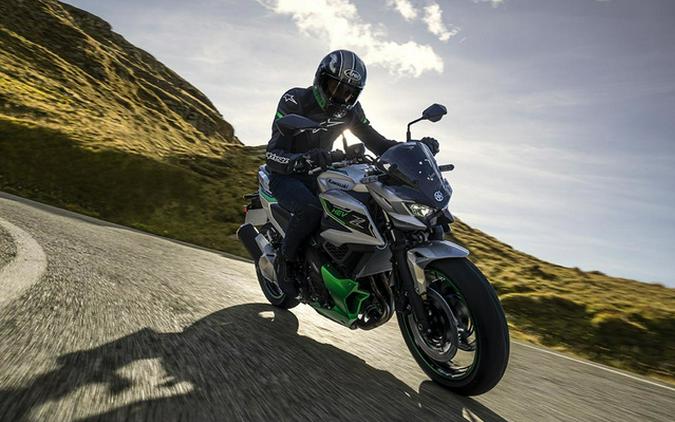 2024 Kawasaki Z7 Hybrid ABS