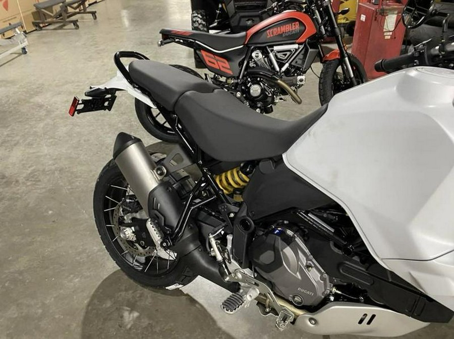 2025 Ducati DesertX