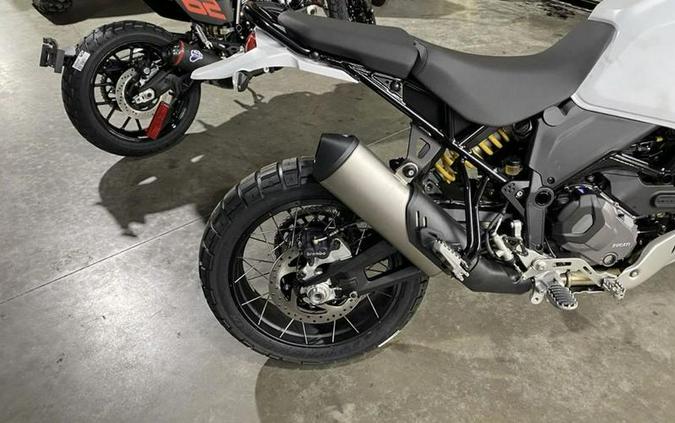 2025 Ducati DesertX