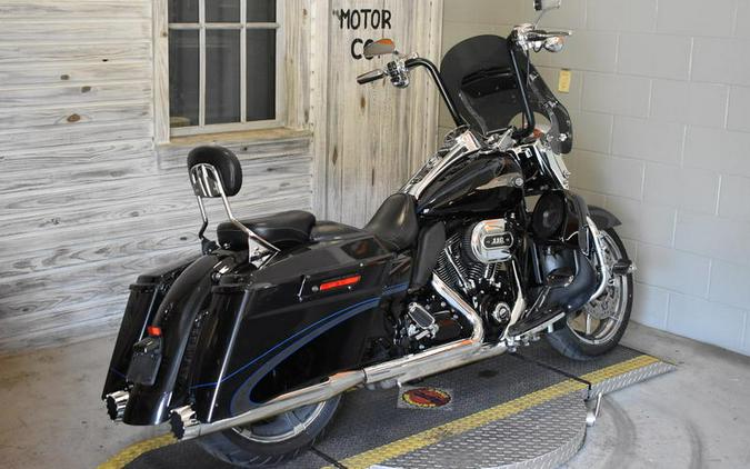 2013 Harley-Davidson® FLHRSE5 - CVO™ Road King®