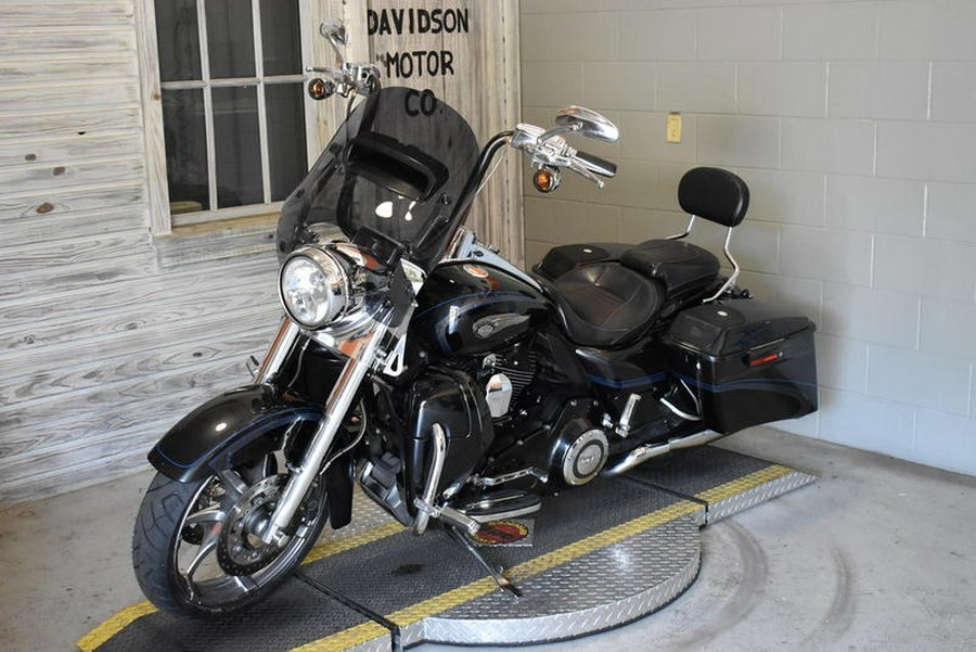 2013 Harley-Davidson® FLHRSE5 - CVO™ Road King®