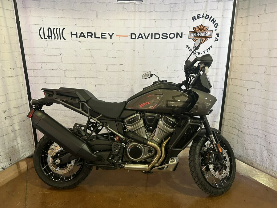 2023 Harley-Davidson Pan America™ 1250 Special RA1250S Gray Haze