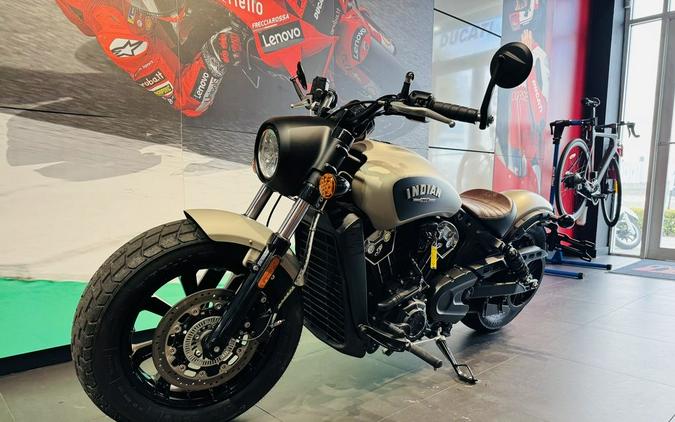 2023 Indian Motorcycle® Scout® Bobber ABS Silver Quartz Smoke