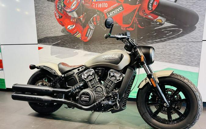 2023 Indian Motorcycle® Scout® Bobber ABS Silver Quartz Smoke