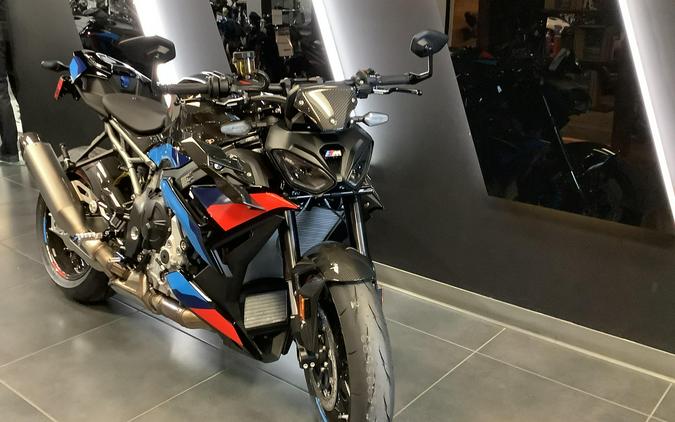 New 2026 BMW M1000 R