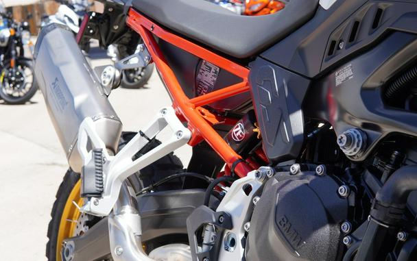 2026 F 900 GS