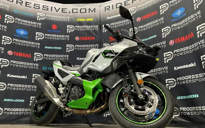 2024 Kawasaki Ninja® 7 Hybrid ABS