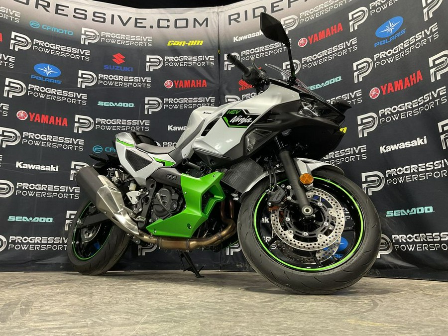 2024 Kawasaki Ninja® 7 Hybrid ABS