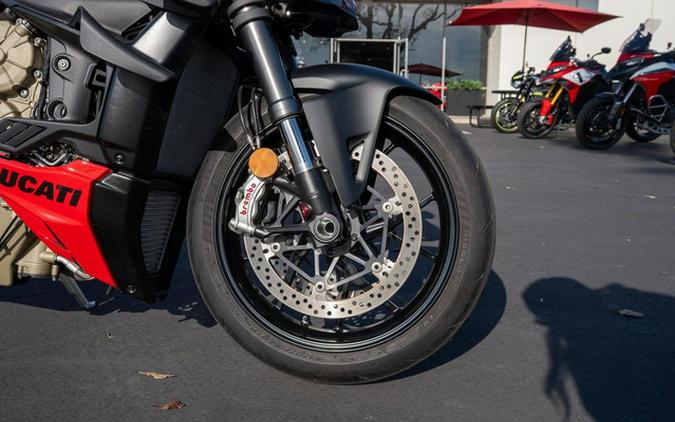 2024 Ducati Streetfighter V4 Red V4