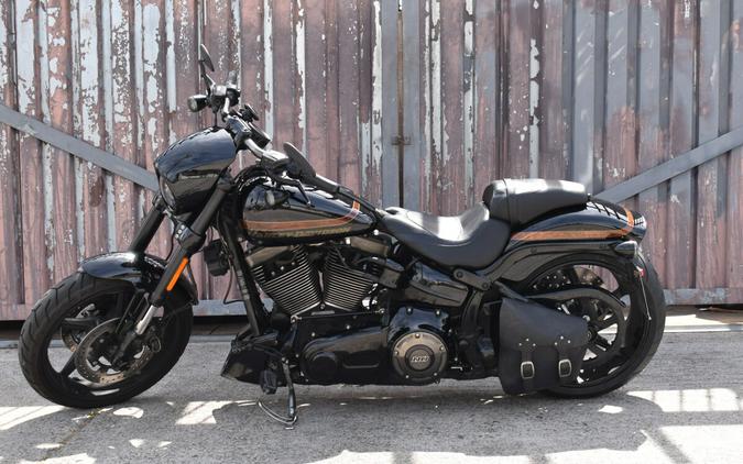 2016 Harley-Davidson® CVO™ Pro Street Breakout® FXSE