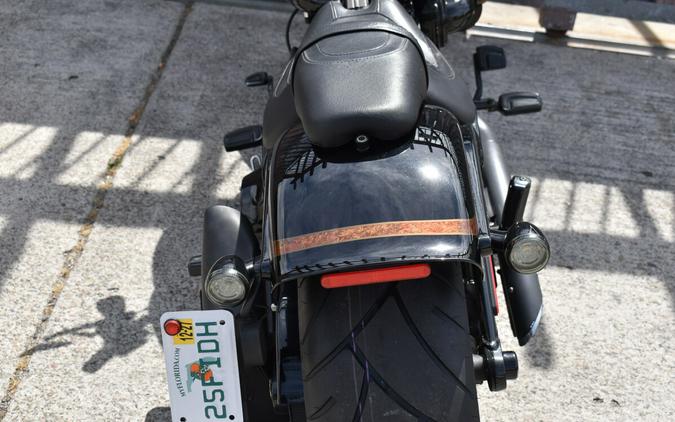 2016 Harley-Davidson® CVO™ Pro Street Breakout® FXSE