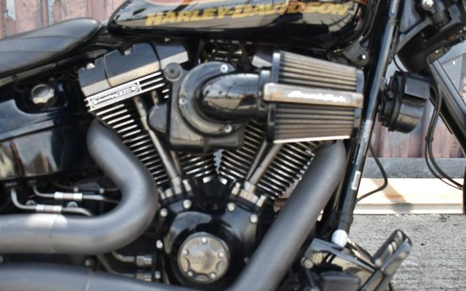 2016 Harley-Davidson® CVO™ Pro Street Breakout® FXSE