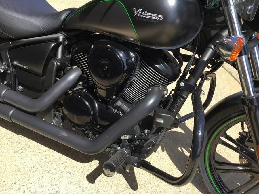 2017 Kawasaki Vulcan® 900 Custom