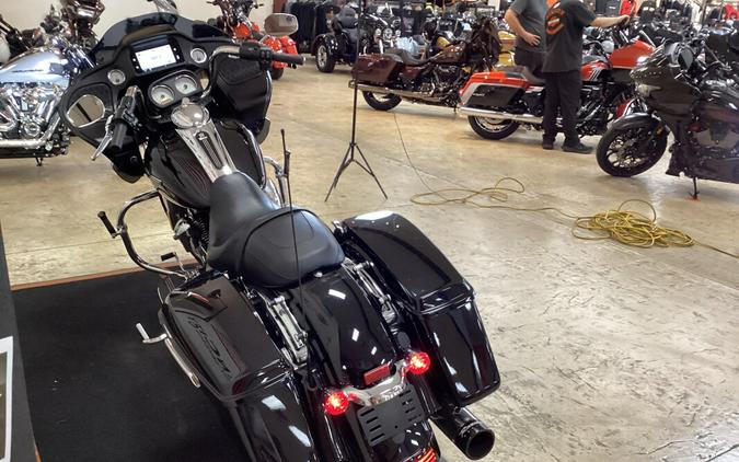 CERTIFIED PRE-OWNED 2021 Harley-Davidson Road Glide Black FLTRX
