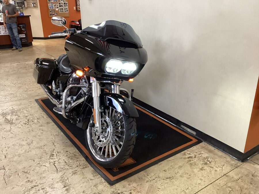 CERTIFIED PRE-OWNED 2021 Harley-Davidson Road Glide Black FLTRX