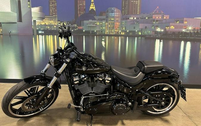 2019 Harley-Davidson Softail FXBR - Breakout