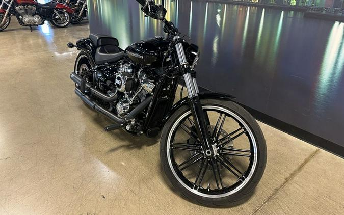 2019 Harley-Davidson Softail FXBR - Breakout